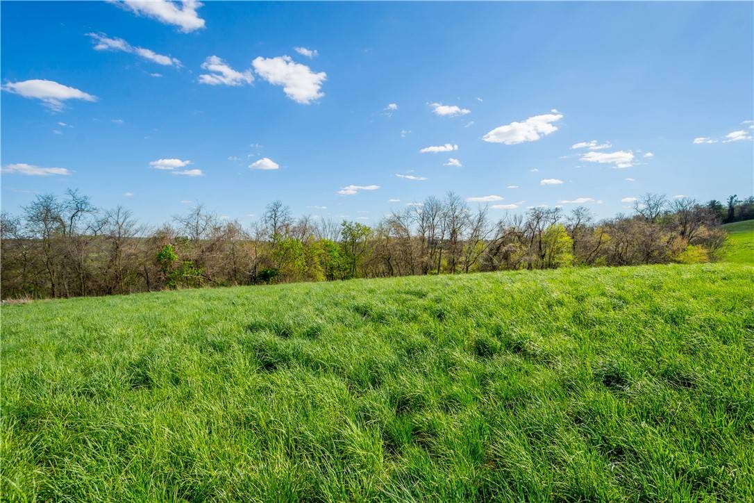 North Bethlehem, PA 15360,78 Fava Farm Road