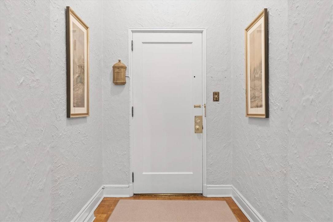 Oakland, PA 15213,166 N Dithridge Street #5A