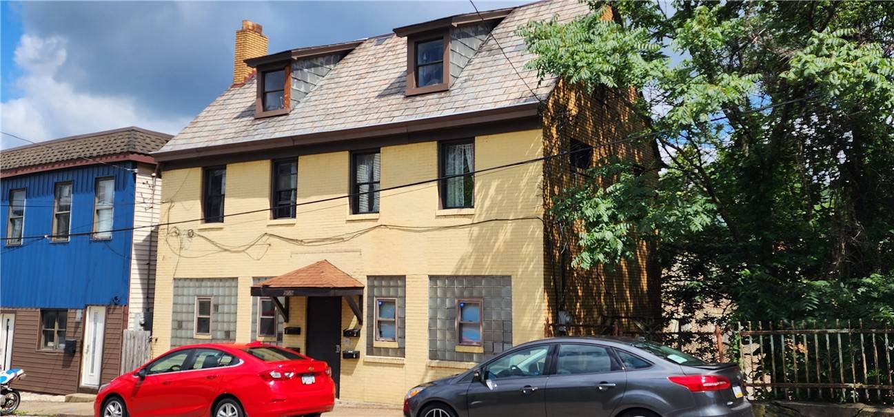 Allentown, PA 15210,909 E Warrington Ave