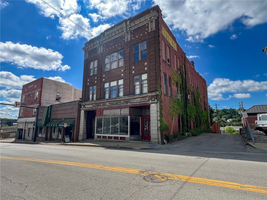 City Of But Se, PA 16001,119 E Wayne St