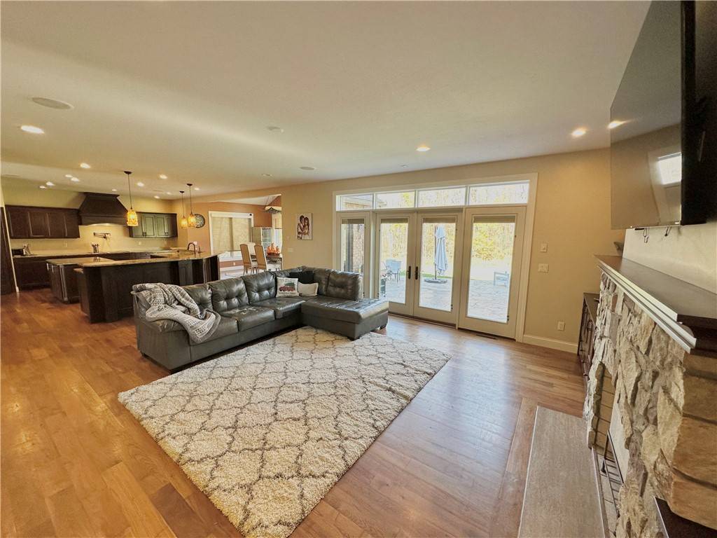 Neshannock Twp, PA 16105,794 Club Dr