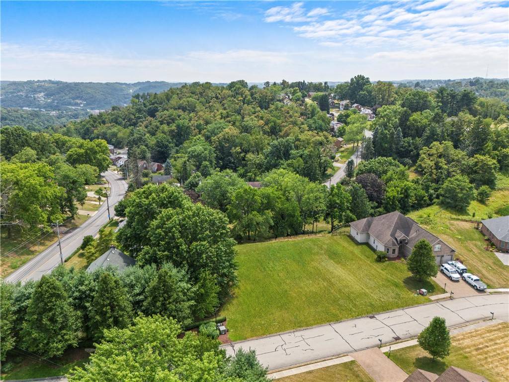 Wilkins Twp, PA 15145,1601 Vineseian Pl