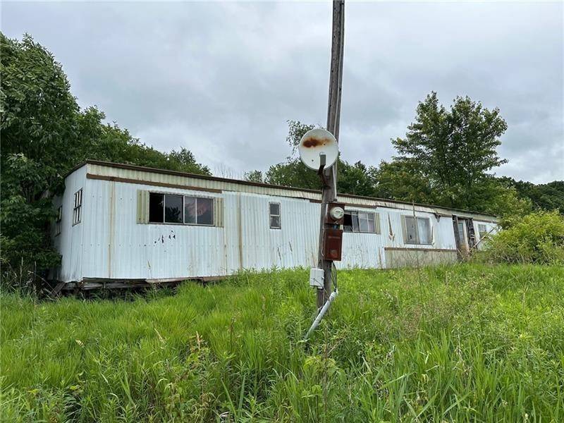Green/commdre/prchse, PA 15728,2372 Smith Street