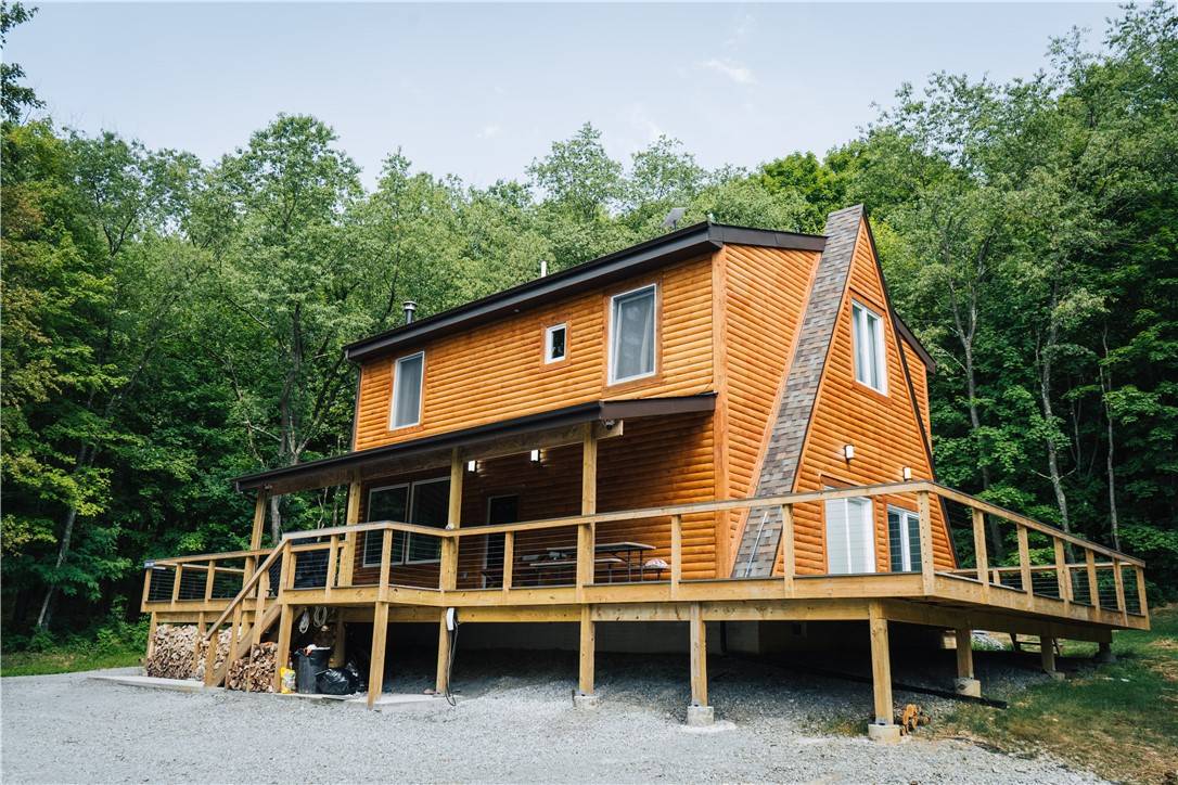 Upper Turkeyfoot Twp, PA 15551,146 Luna Way