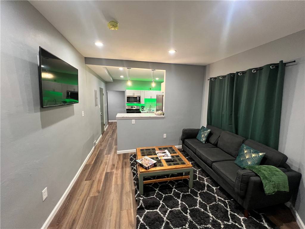 Observatory Hill, PA 15214,3932 Vinceton Street #2
