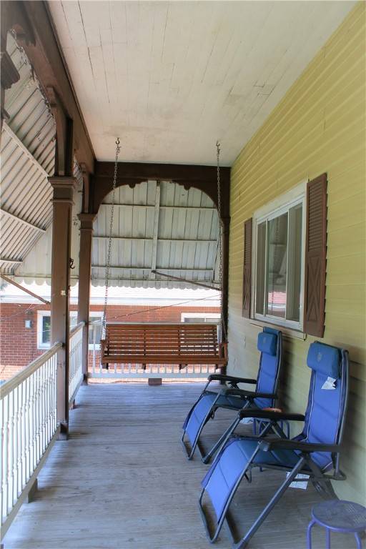 N Braddock, PA 15104,825 North Ave
