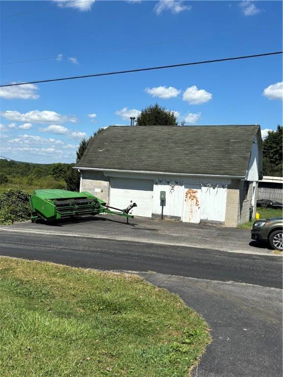 Shenango Twp - Mer, PA 16159,150 Stony Hill