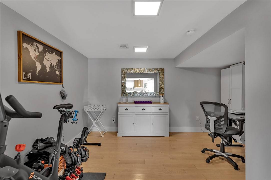 Mt Washington, PA 15211,90 Ruth St