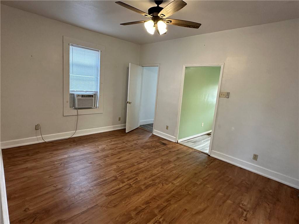 Munhall, PA 15120,142 Lea St