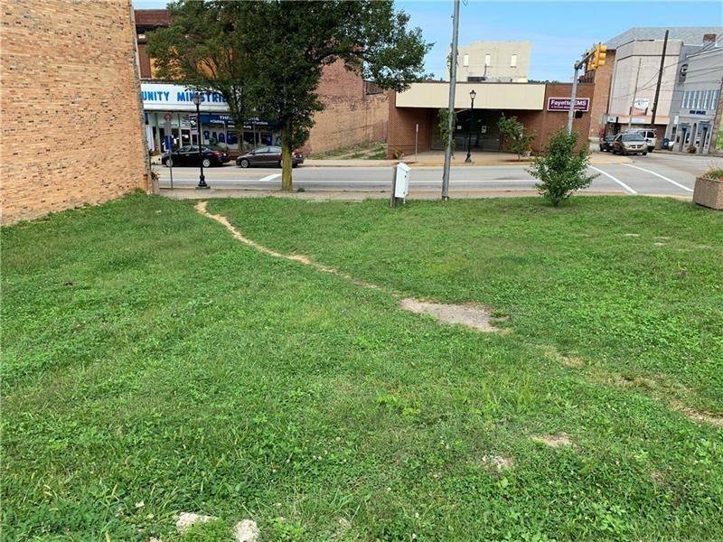 Connellsville, PA 15425,105-107 West Crawford Avenue
