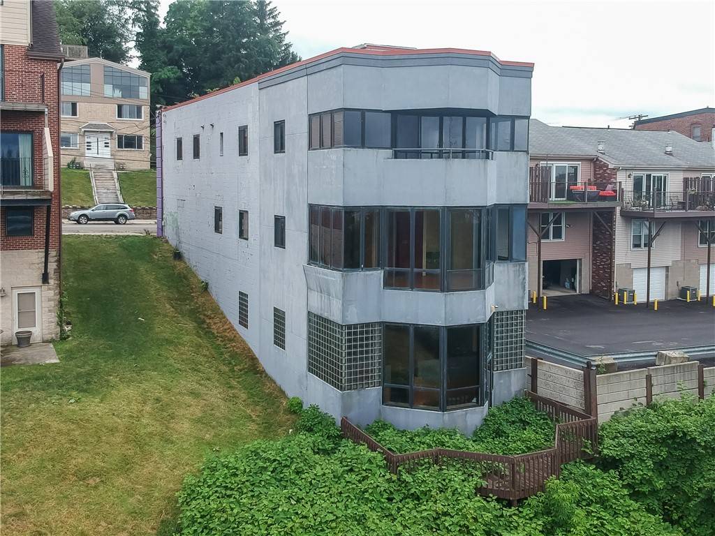 Mt Washington, PA 15211,47 Bailey Ave