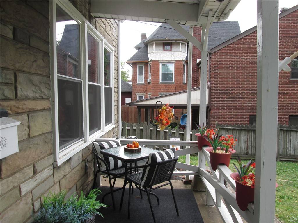 Carrick, PA 15210,1405 1407 Brownsville Road