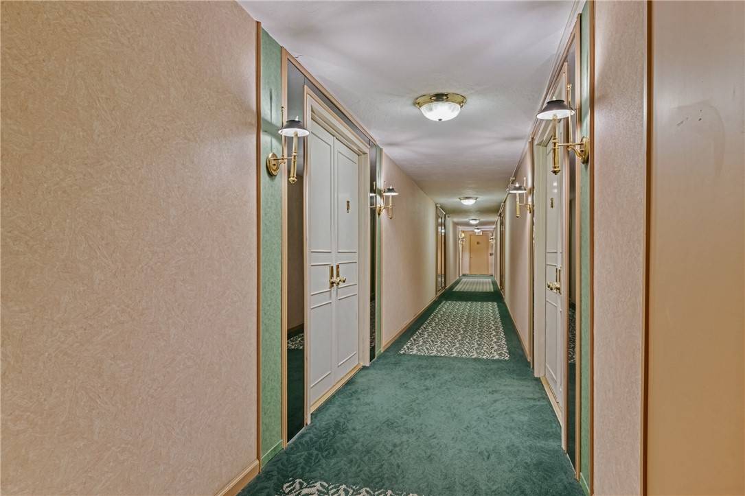 Oakland, PA 15213,220 N Dithridge St #303
