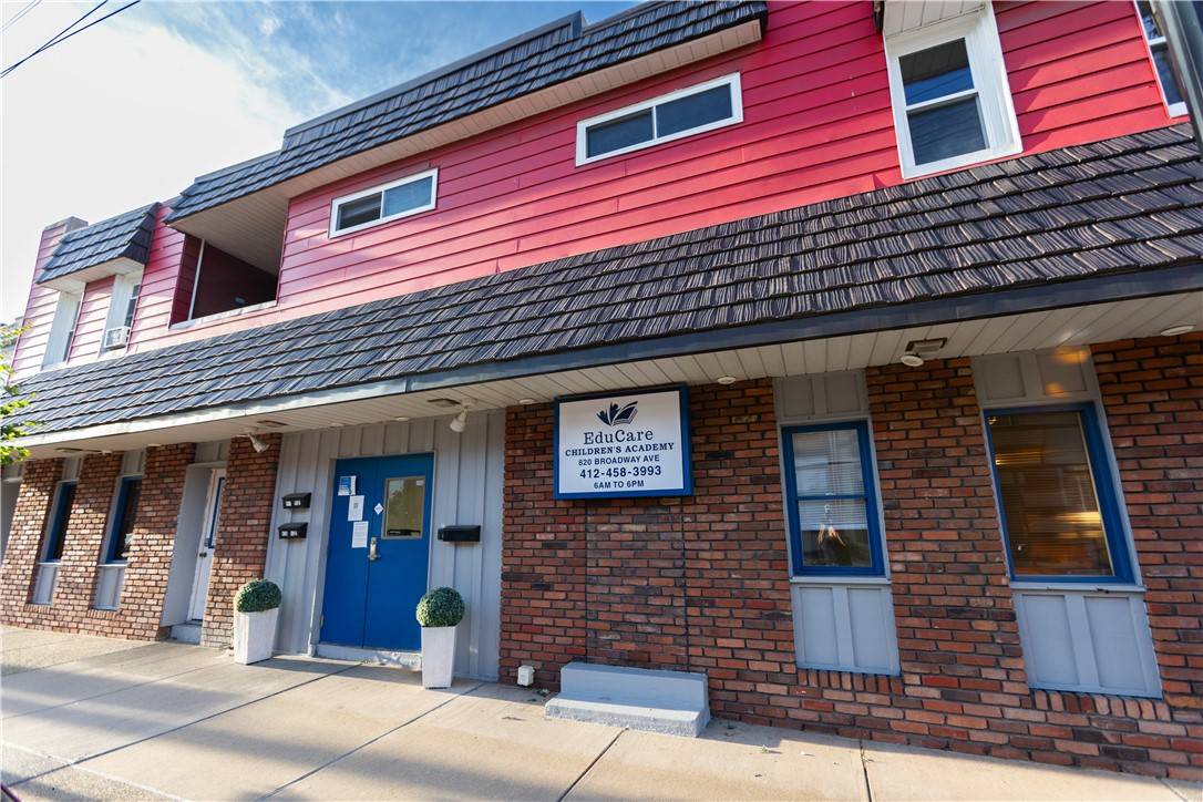 Stowe Twp, PA 15136,818-820 Broadway Ave
