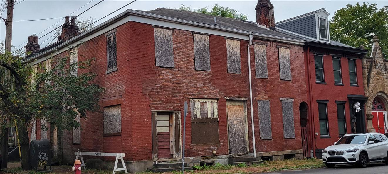 Central North Side, PA 15212,1244 Buena Vista St