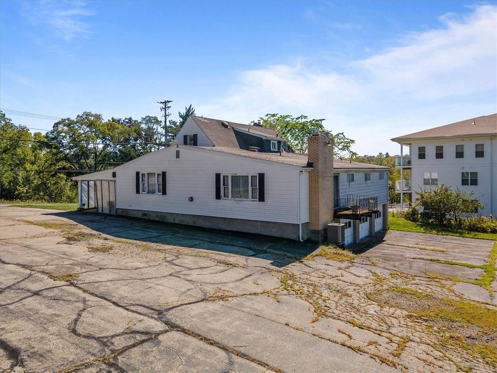 Monroeville, PA 15146,113 Fox Plan Road