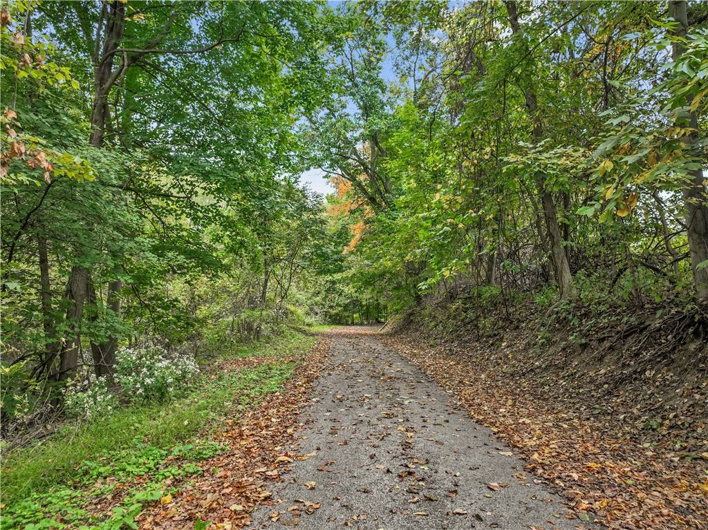 Shippingport, PA 15077,199 Allison Rd