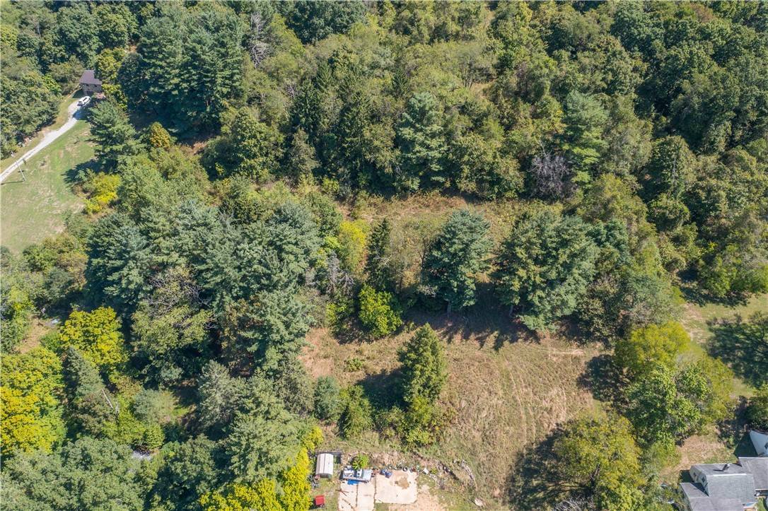Amwell, PA 15301,632 Waynesburg Road
