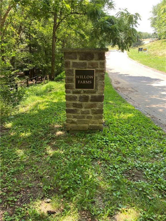 Fox Chapel, PA 15238,131 Willow Farms Court