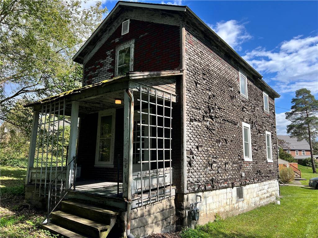 Greenville Boro - Mer, PA 16125,2 Park Ave