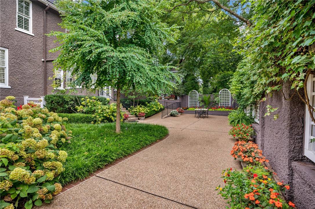 Sewickley, PA 15143,224 Thorn Street