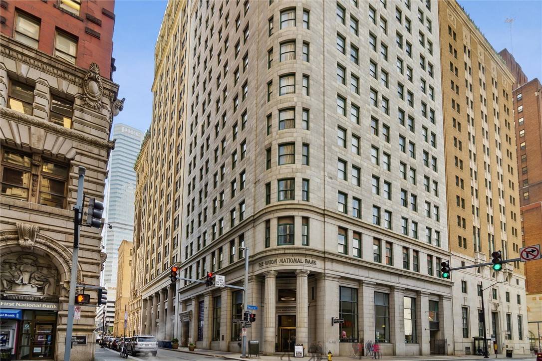 Downtown Pgh, PA 15222,306 4th Ave #1203