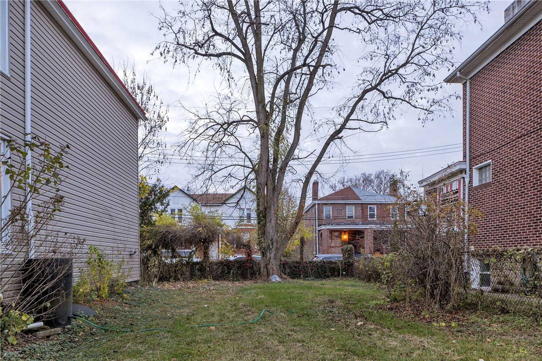 East Liberty, PA 15206,00 Mellon Mellon