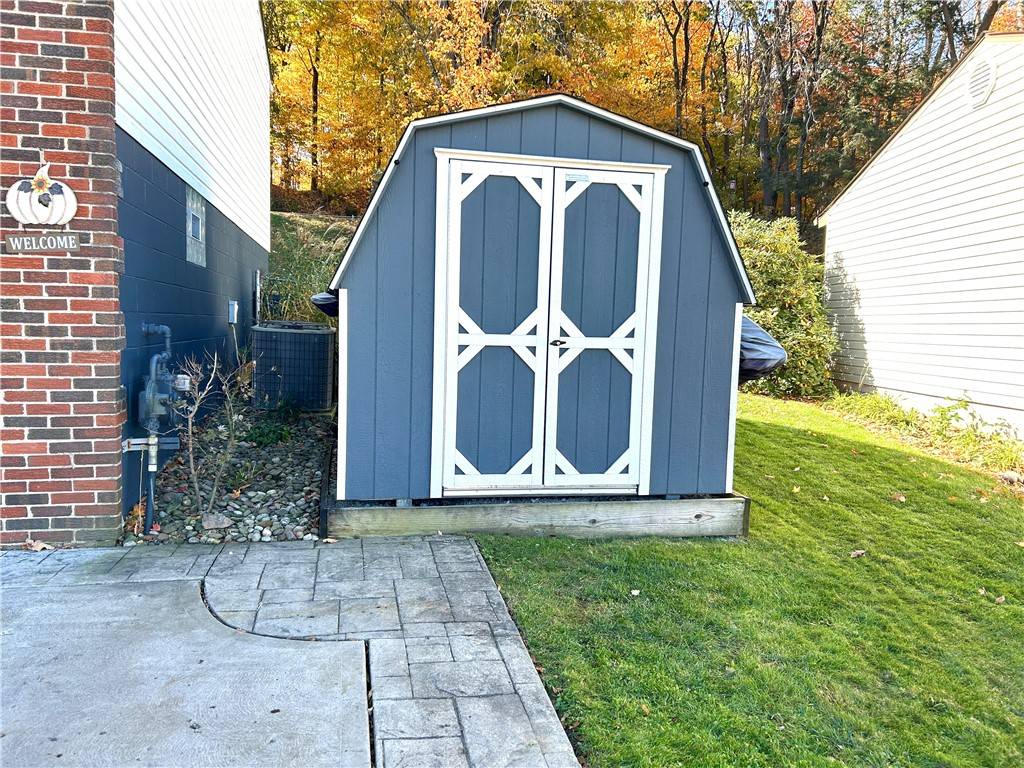 Plum Boro, PA 15239,4965 Havana Dr