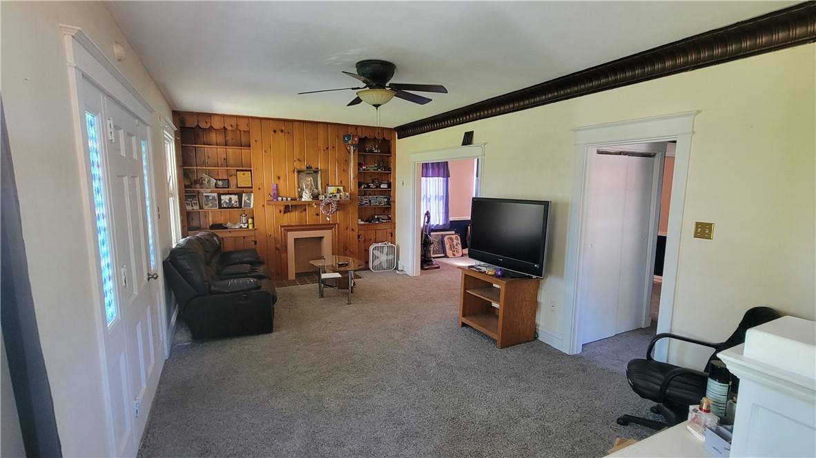 Shaler, PA 15116,2601 Mount Royal Blvd