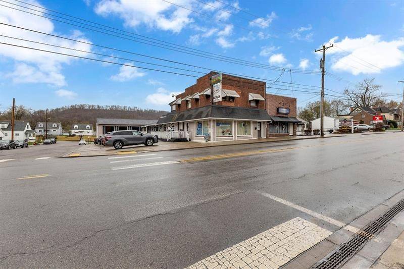 Beaver Falls, PA 15010,3410-3420 4th Avenue