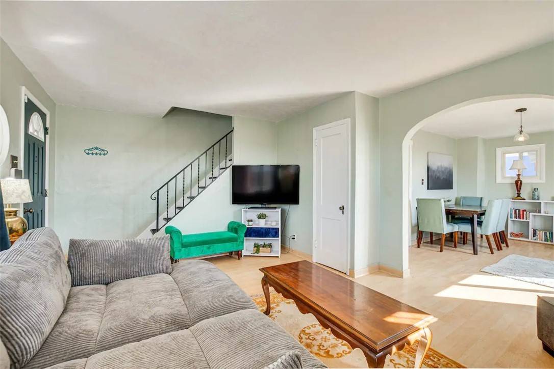 Beechview, PA 15216,1301 Kenberma Ave