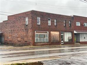 New Castle/4th, PA 16101,646 E Washington Street