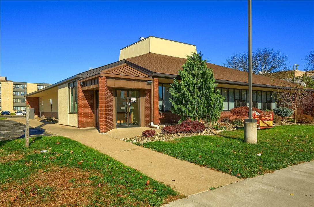 New Castle, PA 16101,100 W Washington St