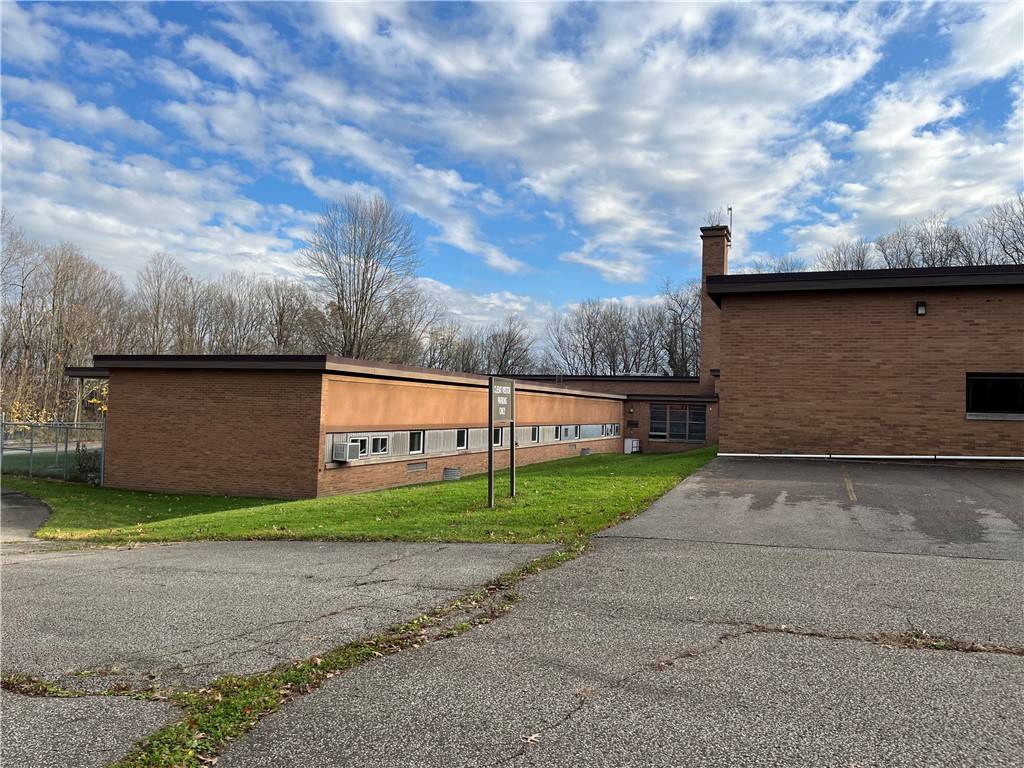 Greenville Boro - Mer, PA 16125,12 N Diamond St