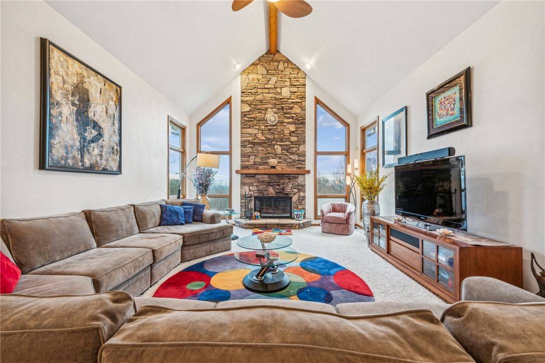 Hidden Valley, PA 15502,2334 South Ridge Drive