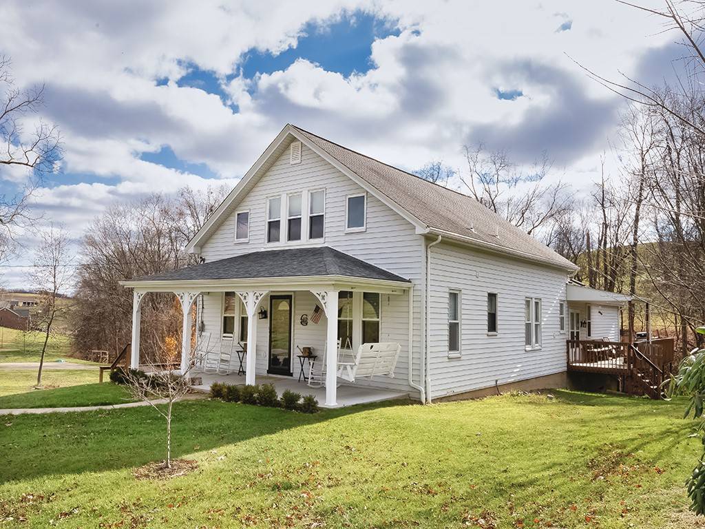 Finleyville, PA 15332,670 Sugar Camp Rd