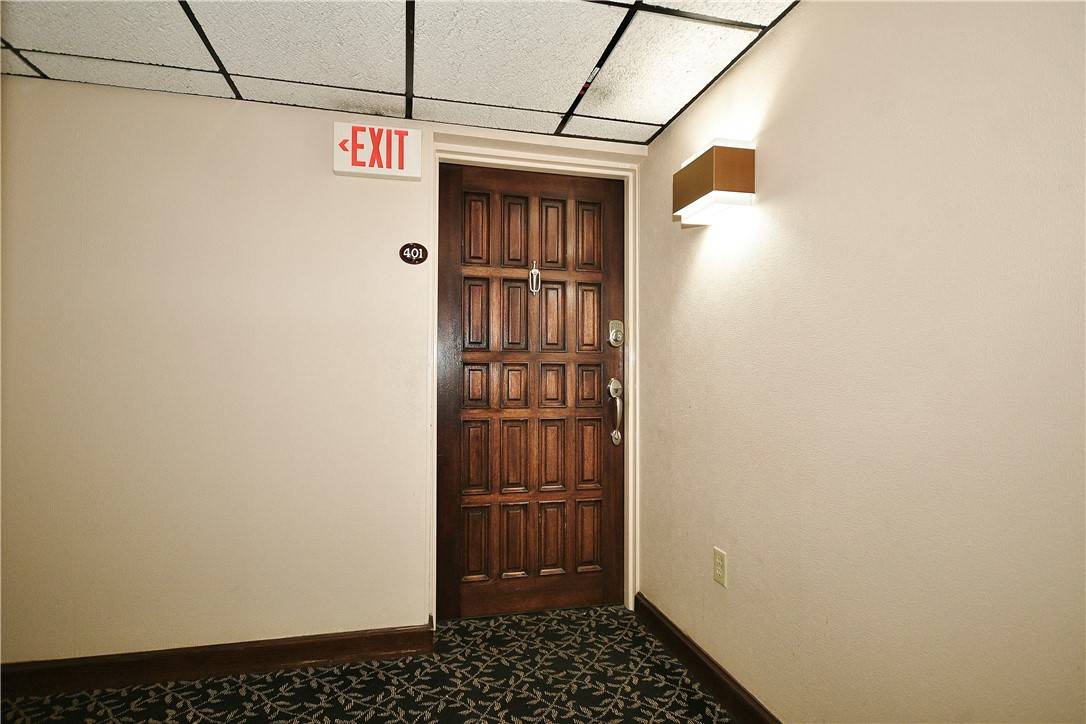 Mt Washington, PA 15211,1000 Grandview Avenue #401