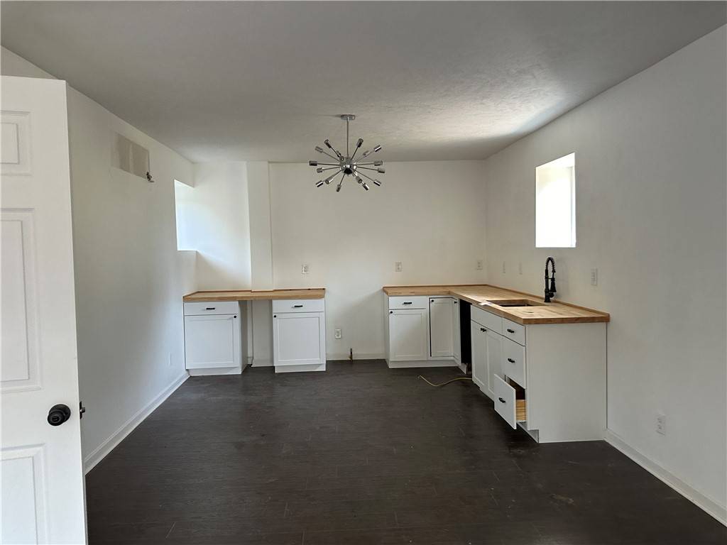 Oakmont, PA 15139,725 Valley St