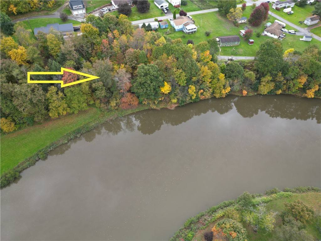 PA 16242,517 Waterloo Rd