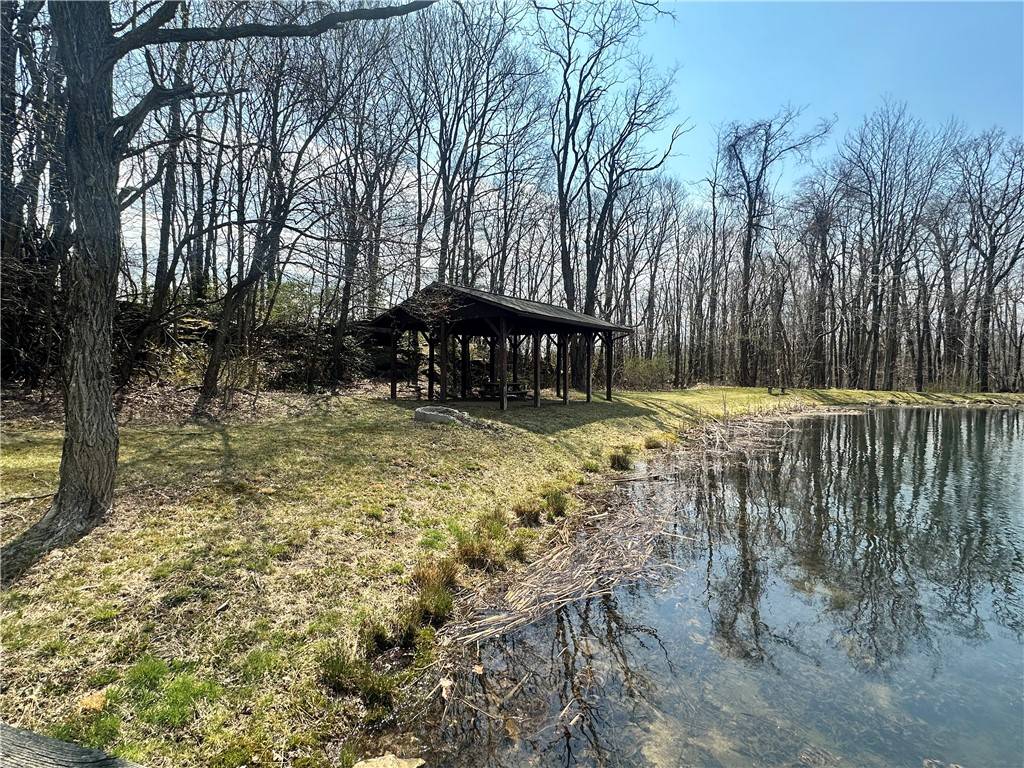 Jenner Twp, PA 15531,537 Lincoln Highway