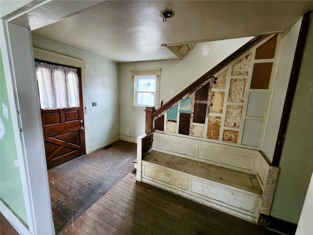 N Franklin Twp, PA 15301,1059 S Main St
