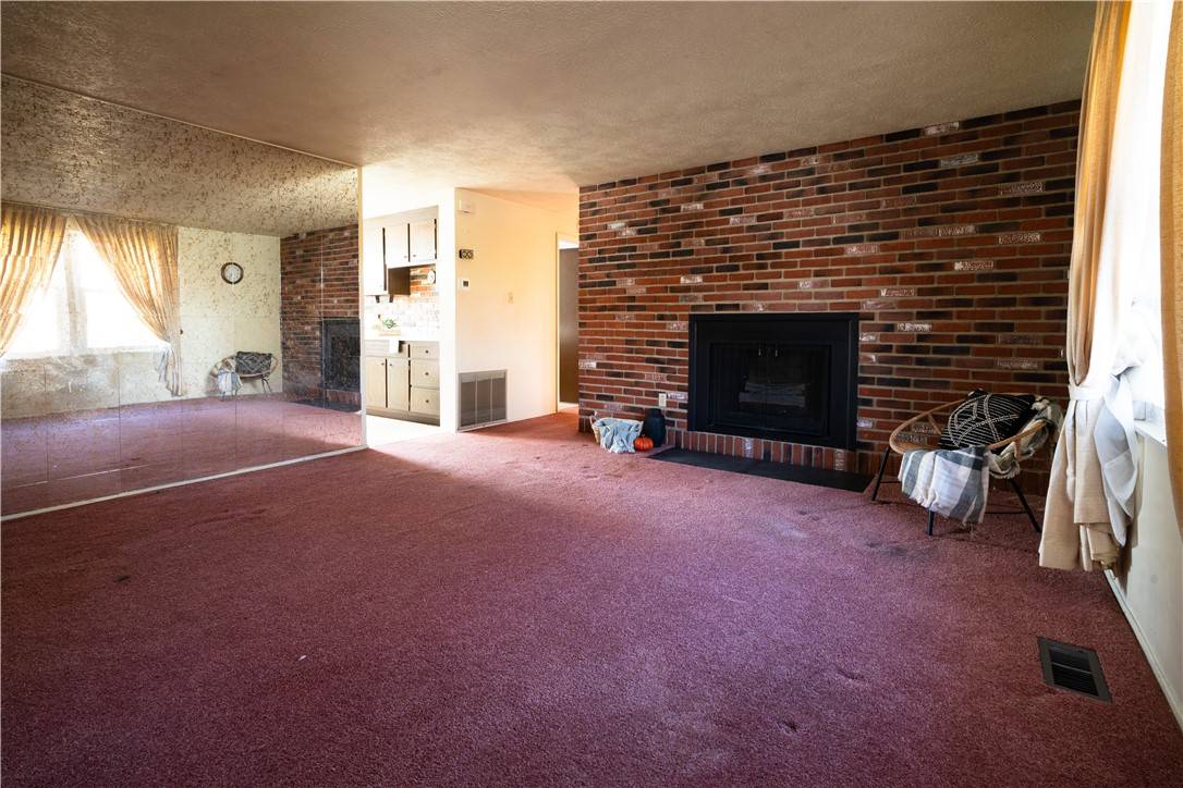 Findlay Twp, PA 15108,520 Aten Rd