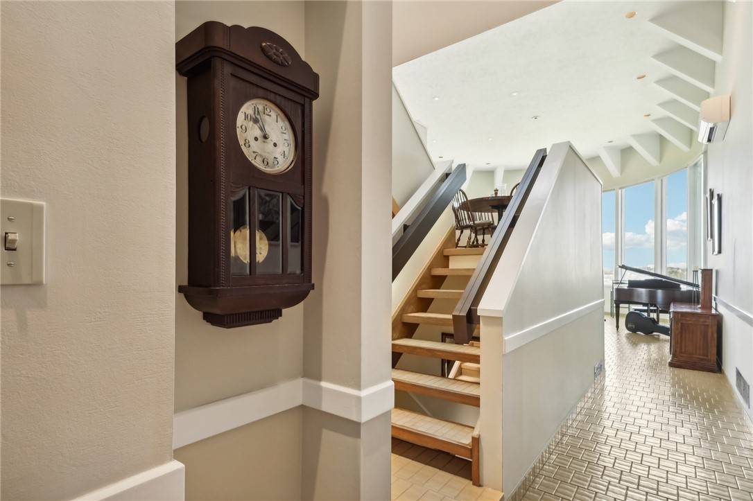 Mt Washington, PA 15211,600 Grandview Avenue