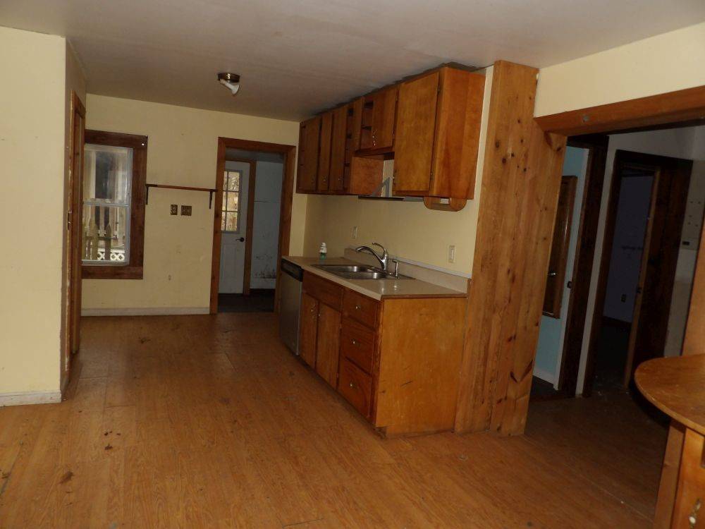 Vernon Twp, PA 16335,18702 Hank St