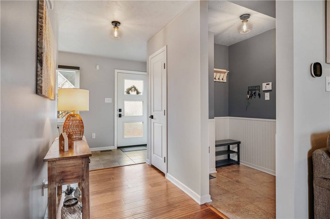 Moon/crescent Twp, PA 15108,153 Cimarron Drive