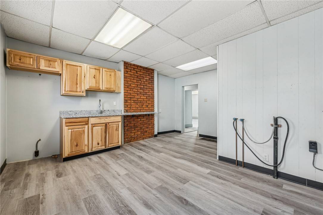 Irwin, PA 15642,517 Walnut St