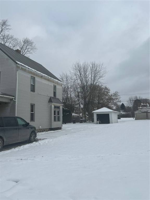 Sharon, PA 16146,841 Cedar Ave