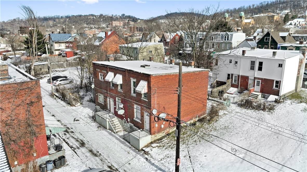 Hazelwood, PA 15207,5157-5161 Chaplain Way