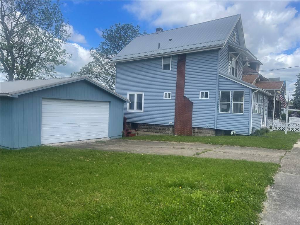 Farrell, PA 16121,506 Spearman