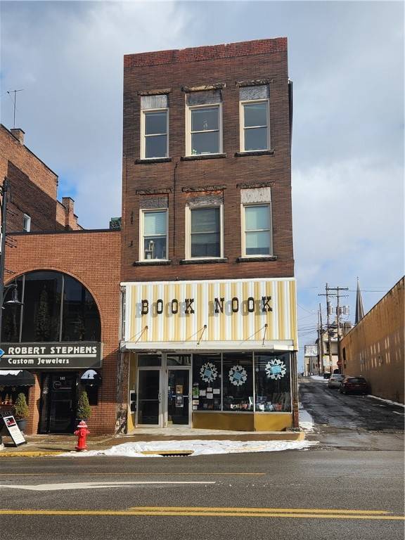 City Of But Ne, PA 16001,135 N Main St